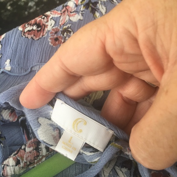 C long sleeved top. Size l. Blue floral - Picture 6 of 6